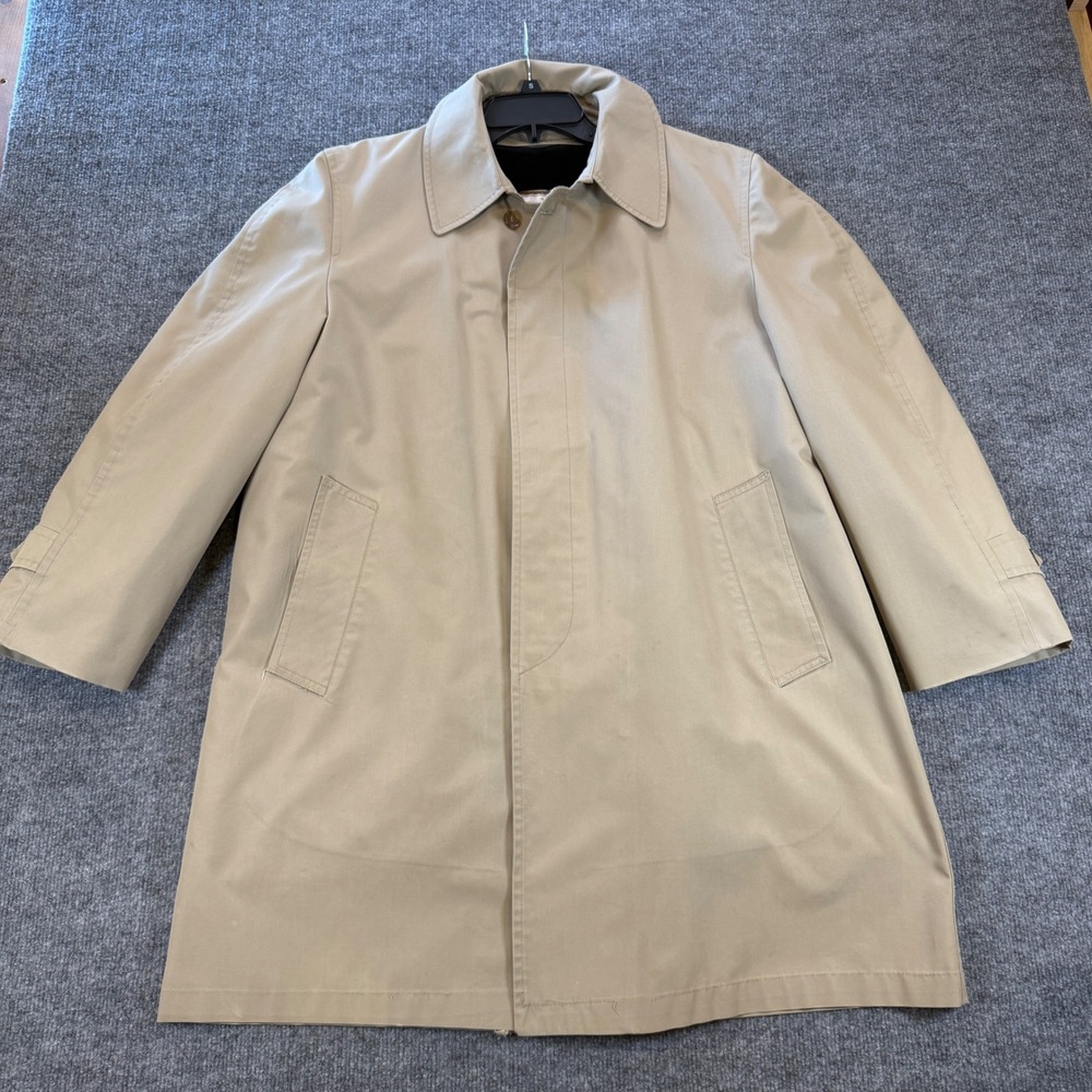Vintage Gleneagles Trench Coat Faux Fur Liner Tan Beige Size 42S Dark Academia
